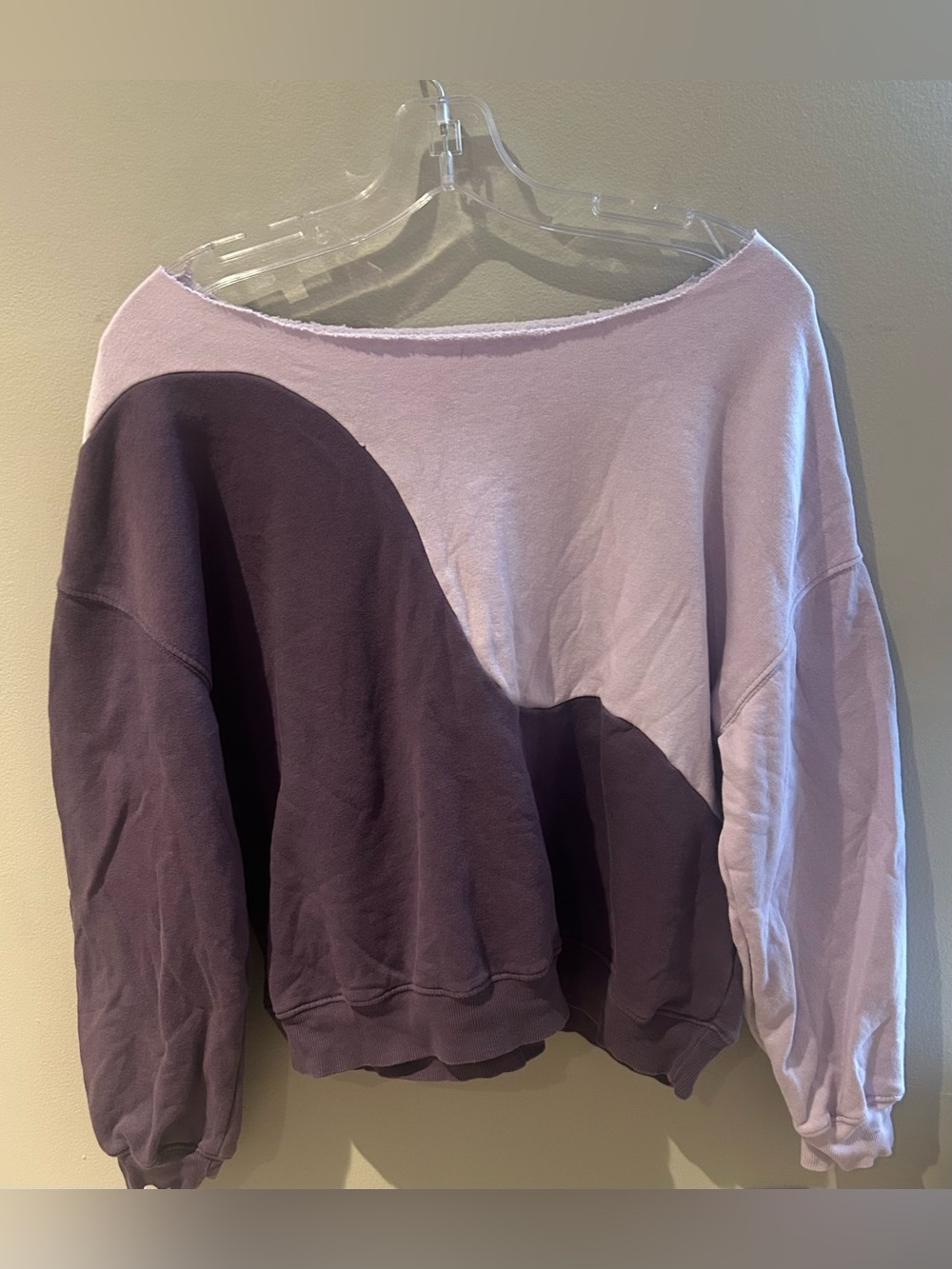 Girls' Two-Tone Lilac & Plum Pullover Hoodie Sweatshirt